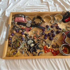 Costume, jewelry, jewelry, and miscellaneous lot couple of cool watches, so nice